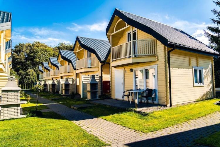 Holiday Resort, Устроне-Морске Экстерьер фото